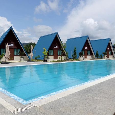 Senta Adventure Camp & Resort Minyak Beku 外观 照片