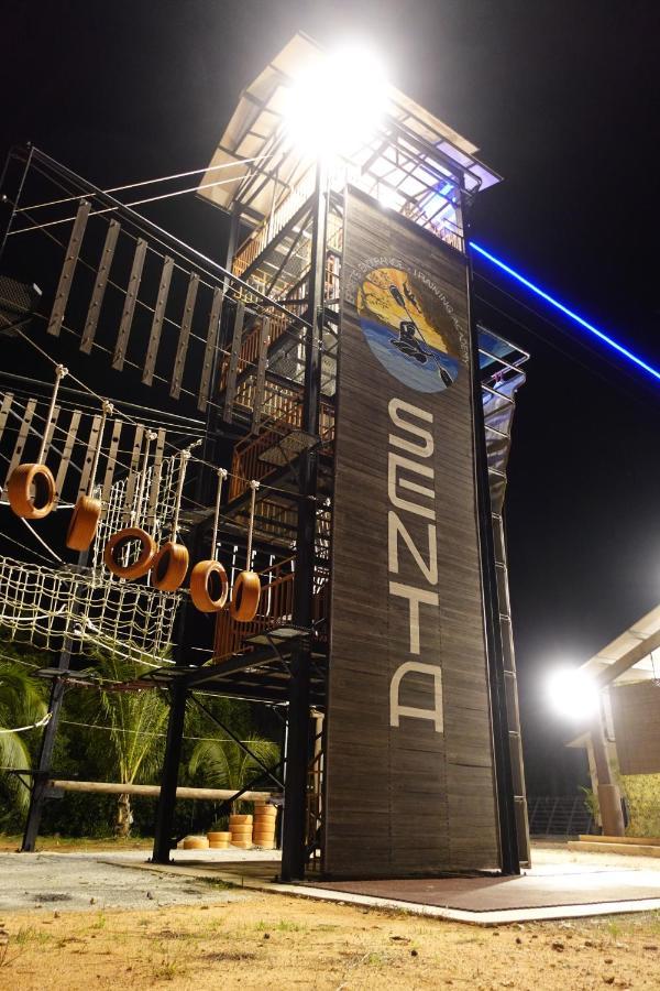 Senta Adventure Camp & Resort Minyak Beku 外观 照片