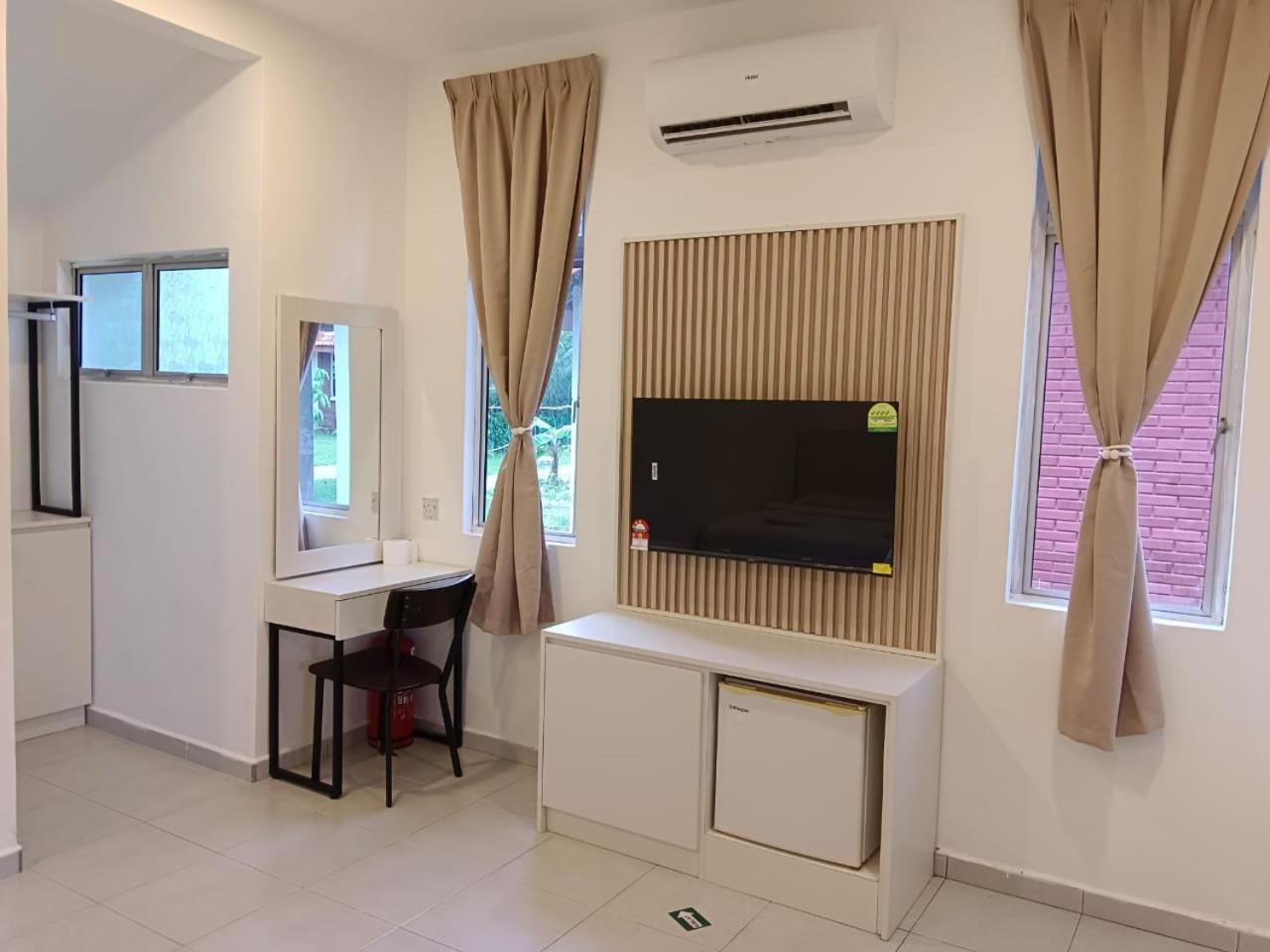 Senta Adventure Camp & Resort Minyak Beku 外观 照片